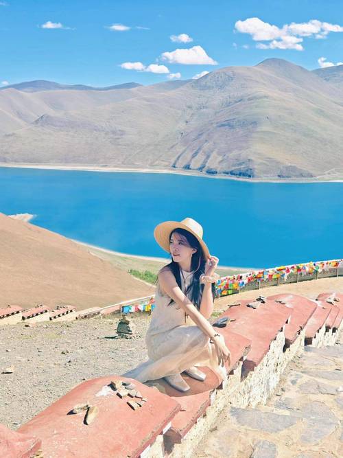 出去旅游需要带什么必备品